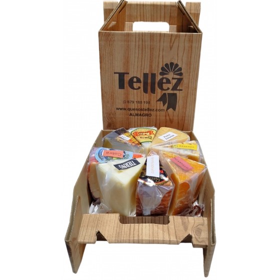 Caja Regalo 8 Cuñas de Quesos Variados Aprox. 300 grs. Unidad