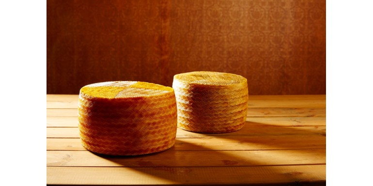 Si hablamos de queso, ¿sabes en qué se diferencian la fecha de caducidad y la de consumo preferente?